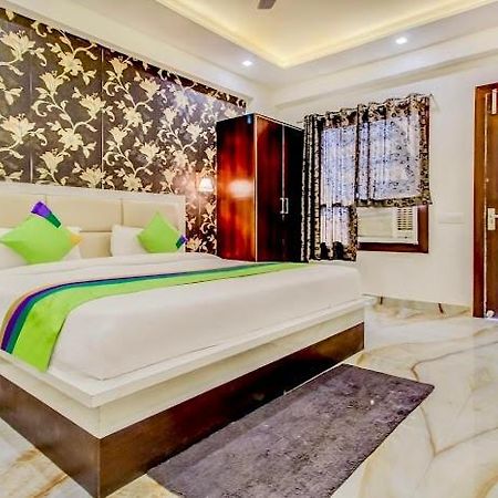 Hotel Golden Door Mathura Εξωτερικό φωτογραφία