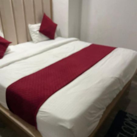 Hotel Golden Door Mathura Εξωτερικό φωτογραφία