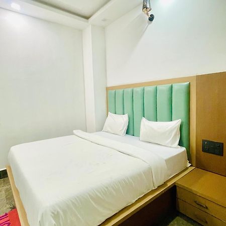 Hotel Golden Door Mathura Εξωτερικό φωτογραφία